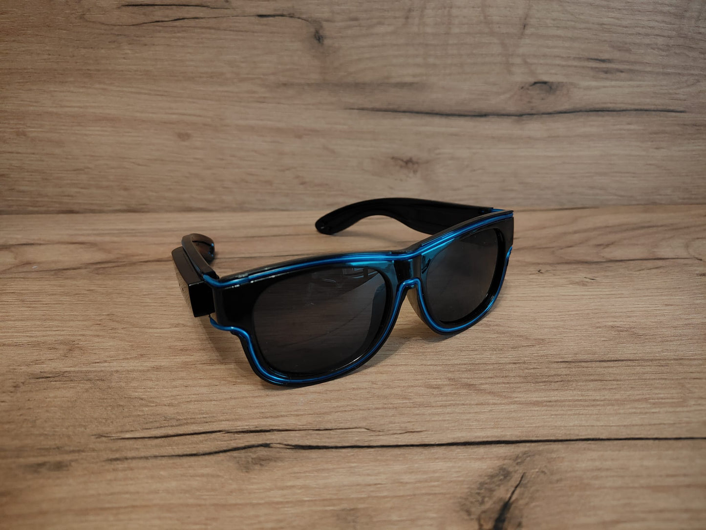 1 - Funky Glow (mono color)