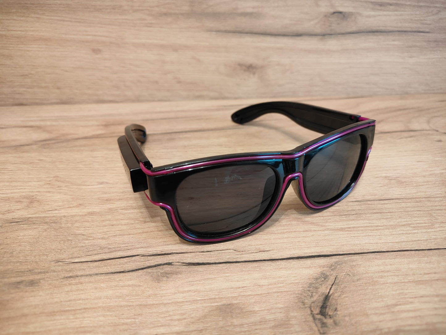 1 - Funky Glow (mono color)