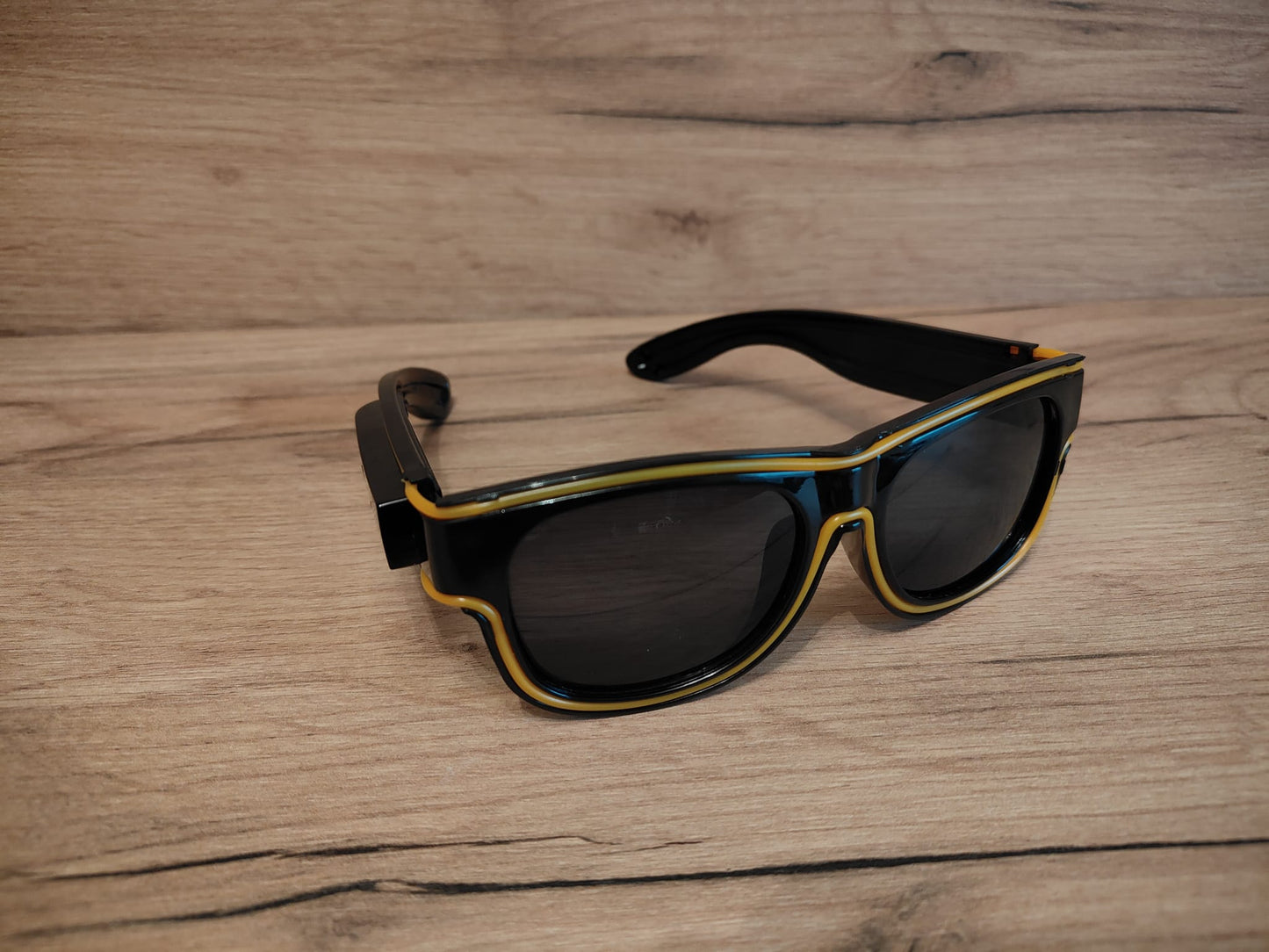 1 - Funky Glow (mono color)